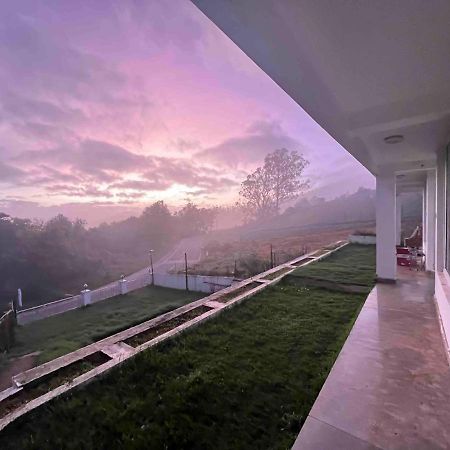 Ls Cottage Утакаманд Экстерьер фото